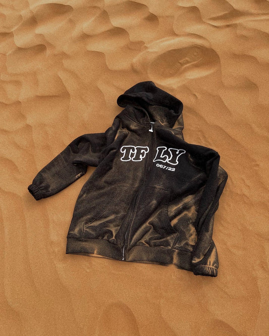 DUBAI EDITION 067/22 - NEVER LOOK BACK ZIP HOODIE